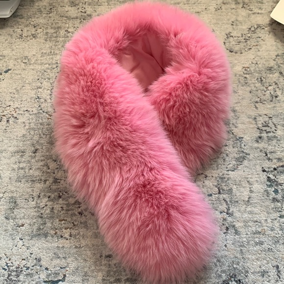 Pink fox collar - Picture 2 of 4